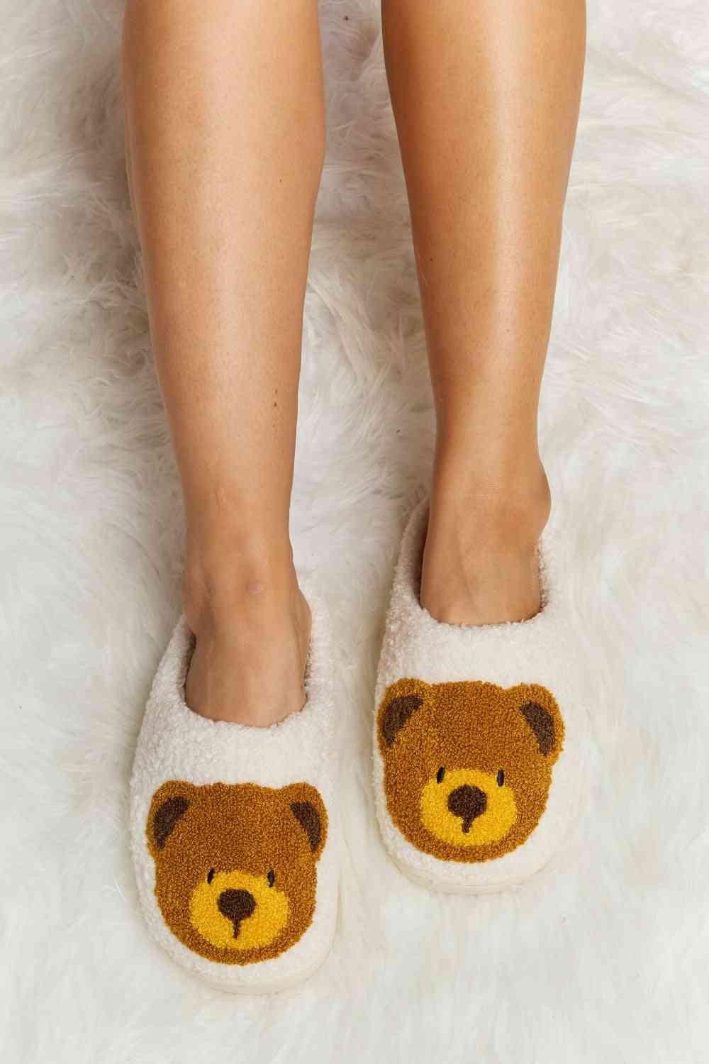 Melody Teddy Bear Print Plush Slide Slippers - Browngold Fashion