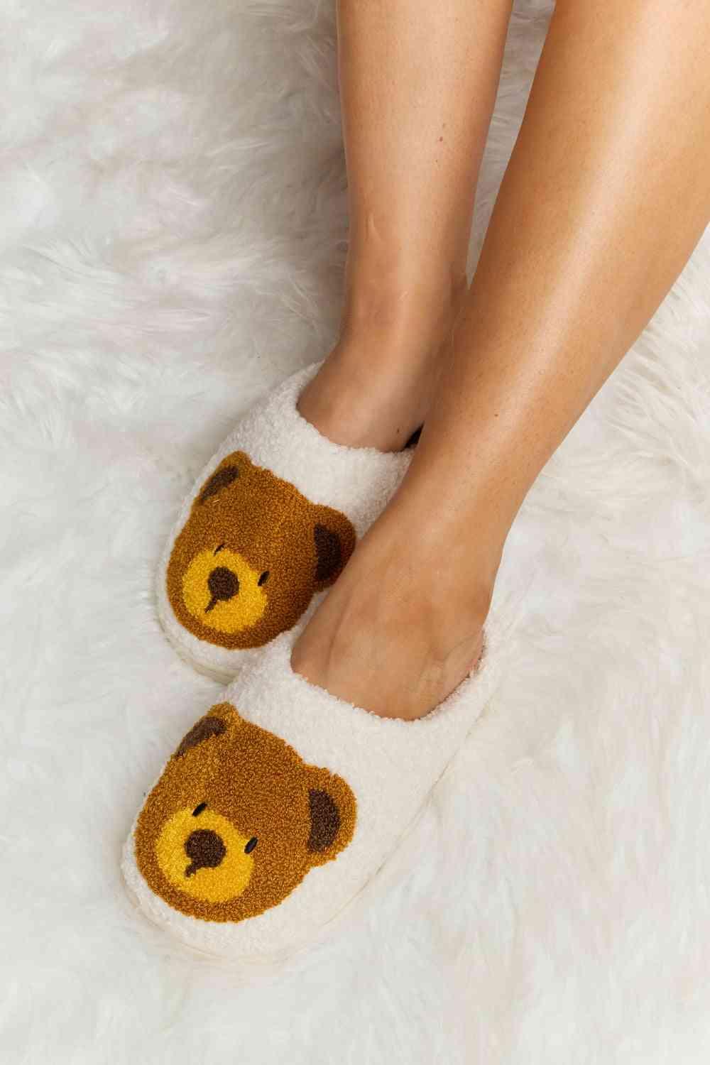 Melody Teddy Bear Print Plush Slide Slippers - Browngold Fashion