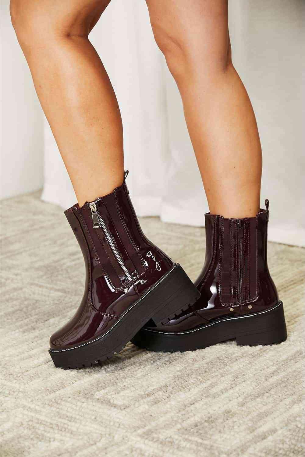 Forever Link Side Zip Platform Boots - Browngold Fashion