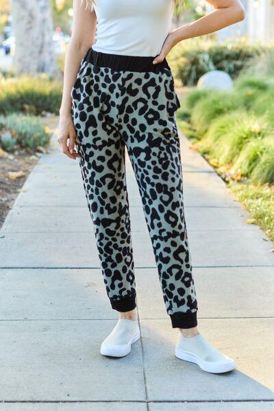 Celeste Design Full Size Leopard Contrast Sweatpants - Browngold Fashion