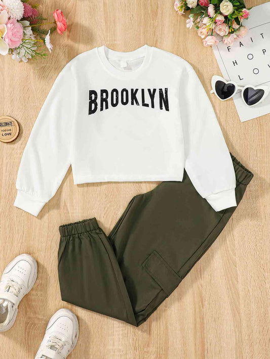 BROOKLYN Graphic Sweatshirt and Joggers Set - Browngold Fashion