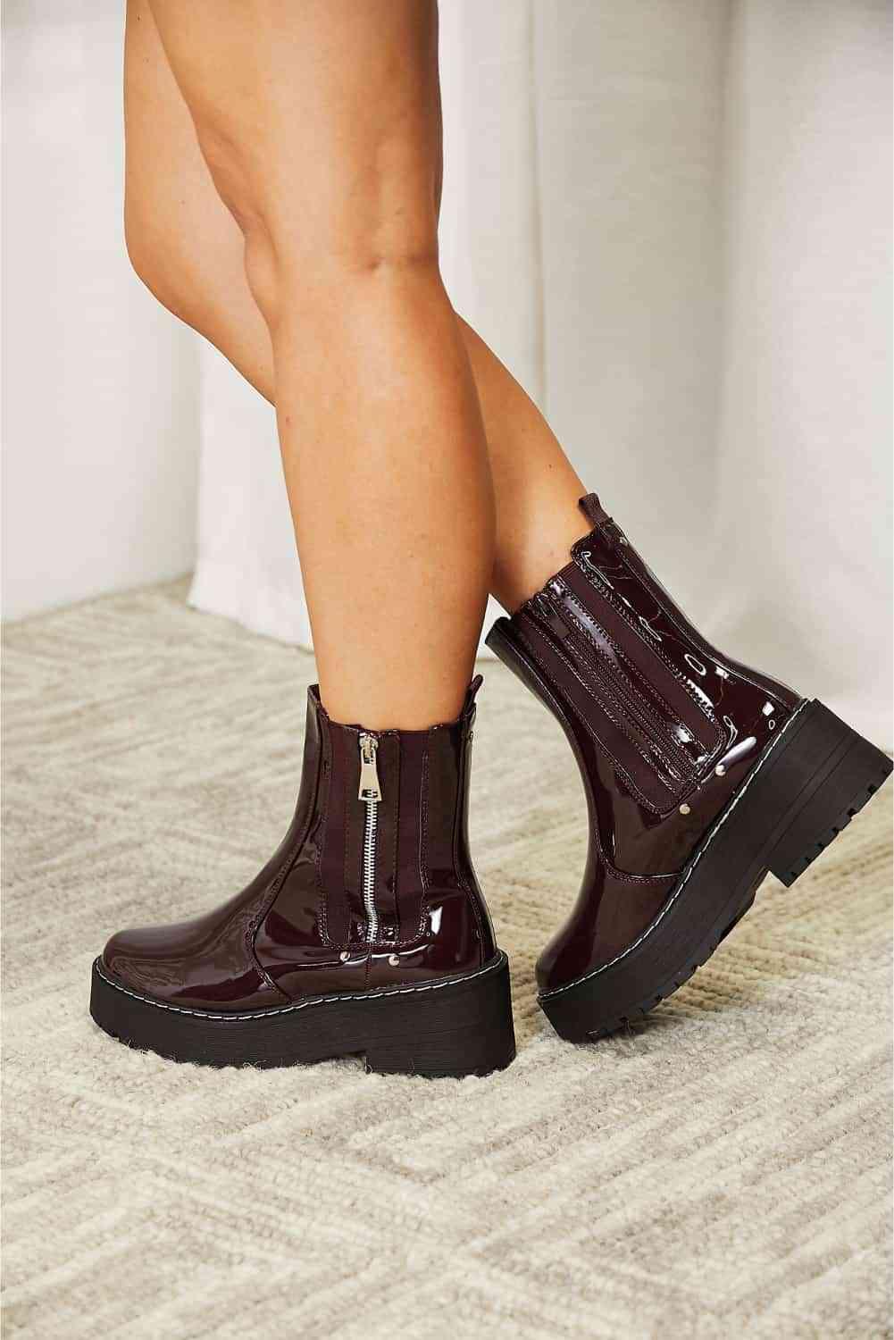 Forever Link Side Zip Platform Boots - Browngold Fashion