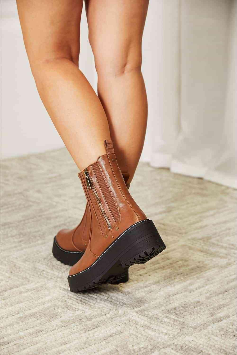 Forever Link Side Zip Platform Boots - Browngold Fashion