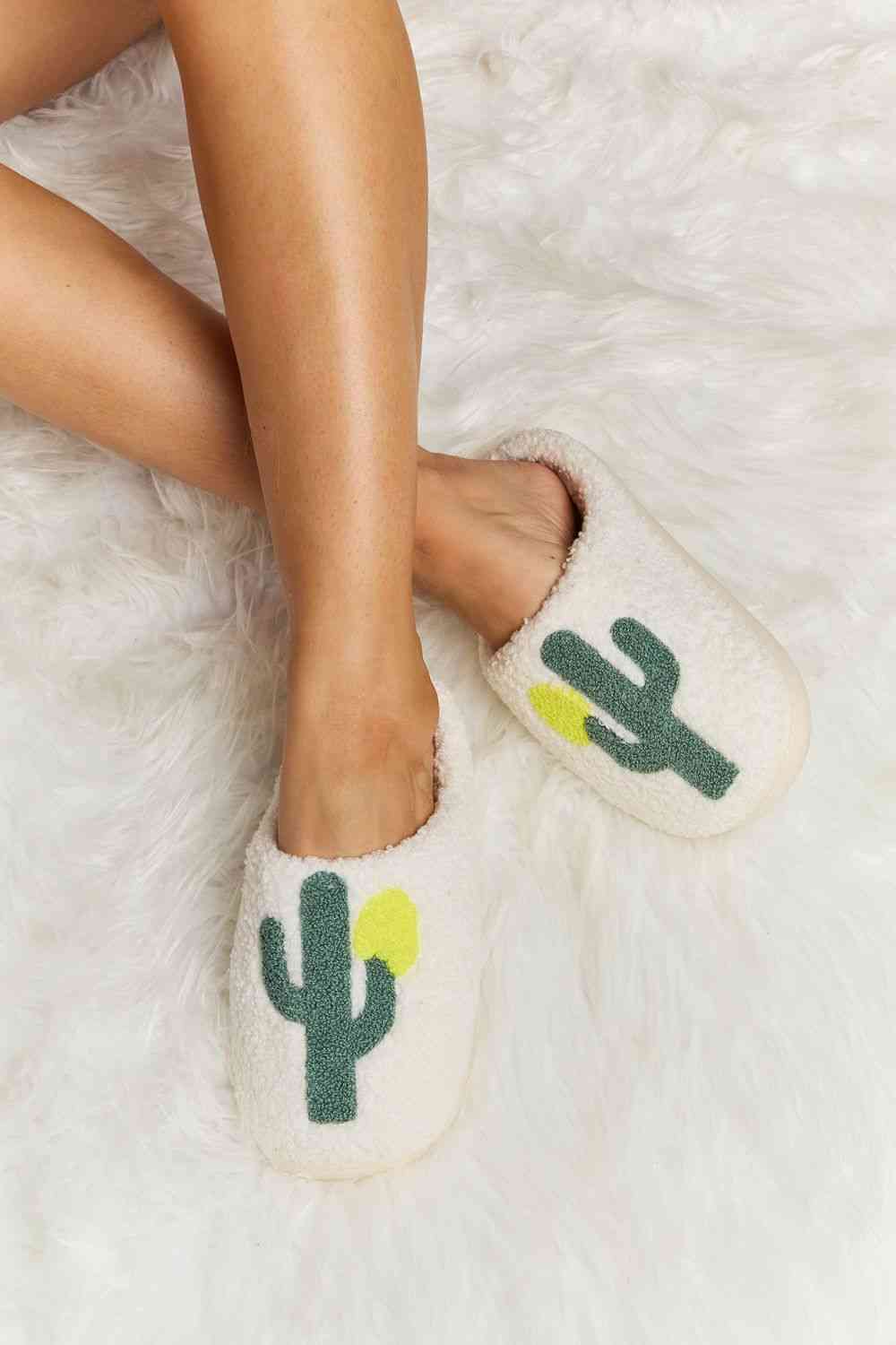 Melody Cactus Plush Slide Slippers