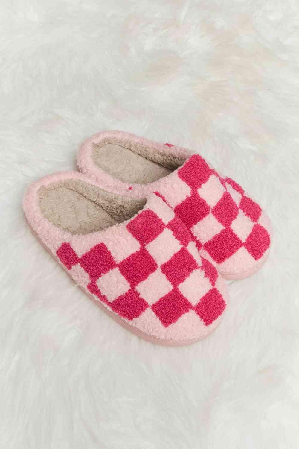 Melody Checkered Print Plush Slide Slippers - Browngold Fashion